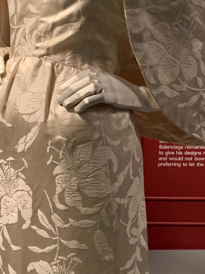 b8c41b87-d485-46fd-a5e4-0ef379869c11